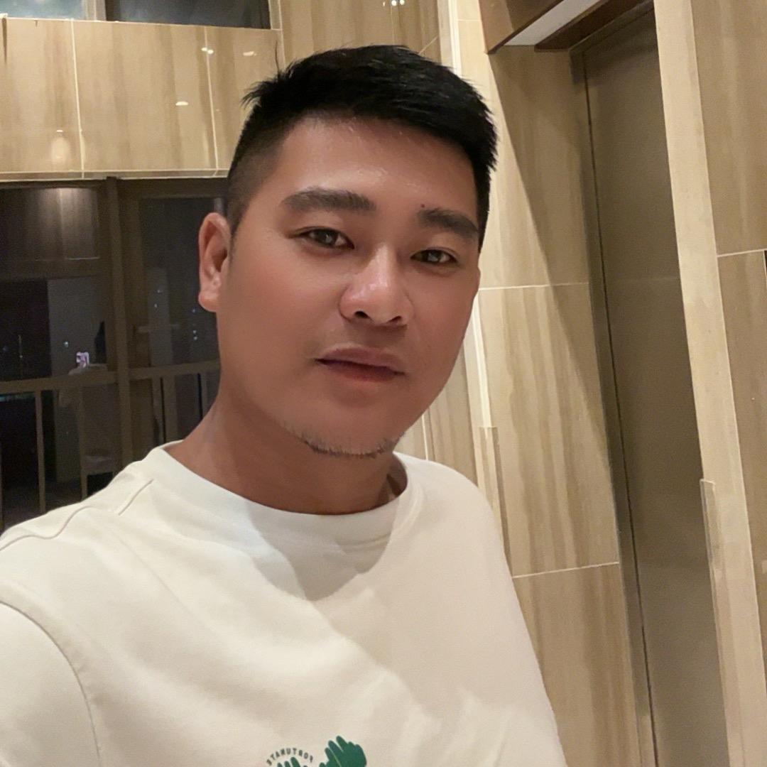 虎牙有酒窝