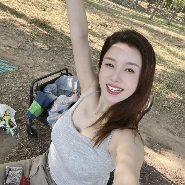 开开心心💗