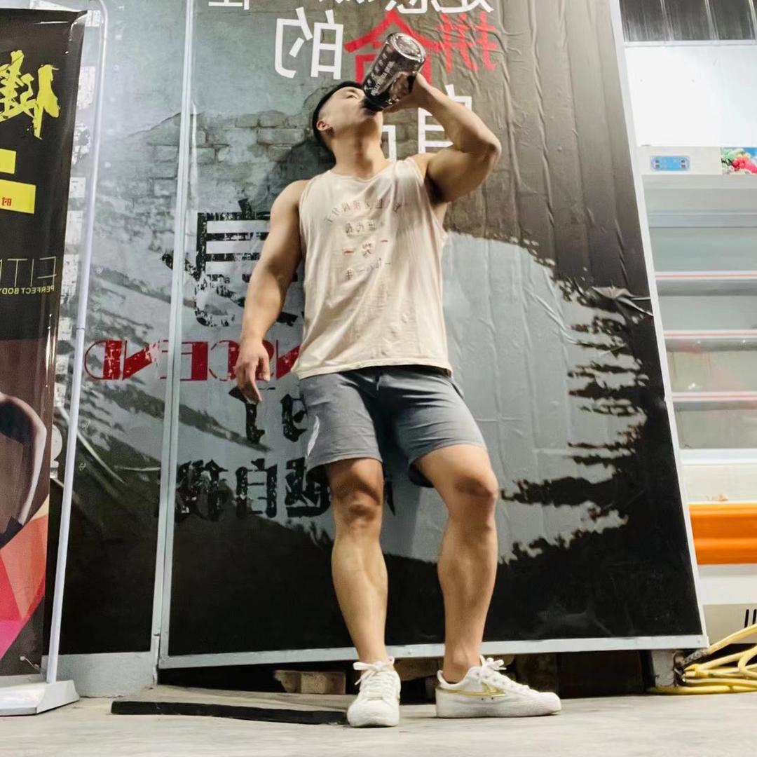 AK健身训练馆
