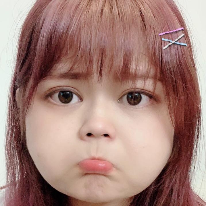 关关（小姑子）