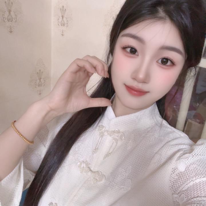 雨中的树🌴