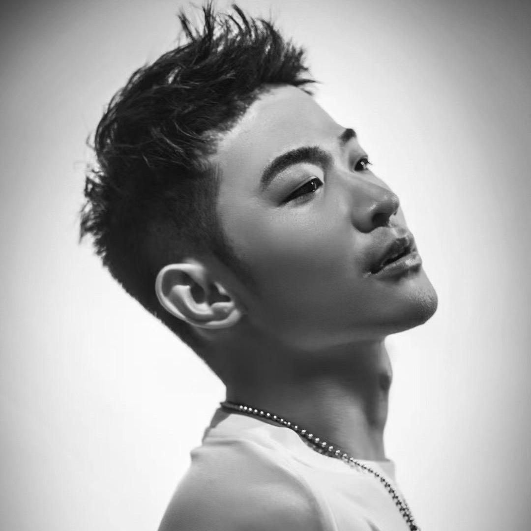 奈丝造型美发沙龙 杰瑞