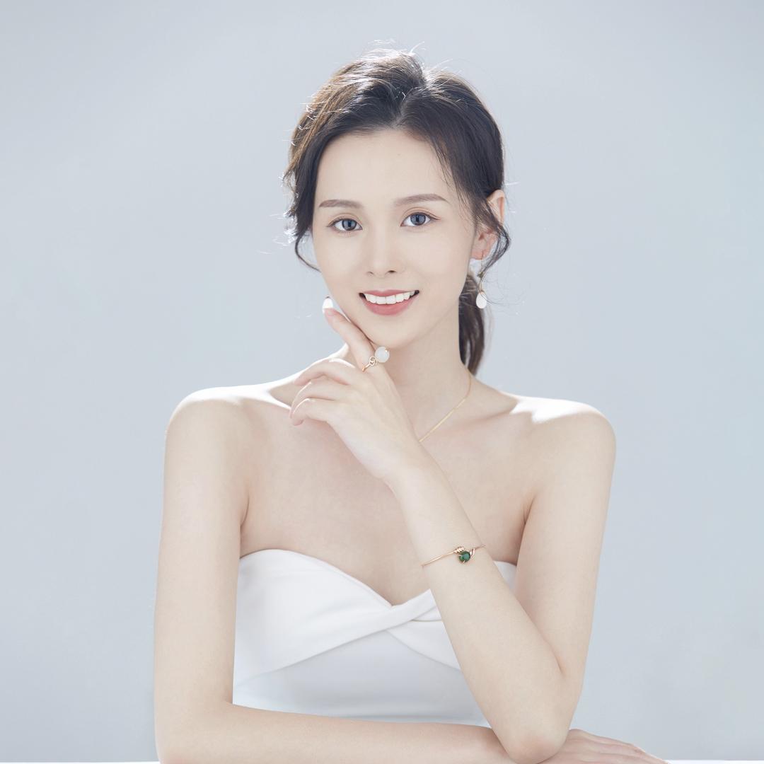 龙洁Baby
