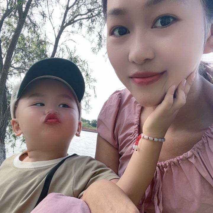 💕扬扬宝贝💕在长大