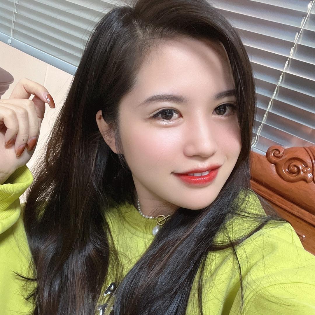 龙嫂  佩珊