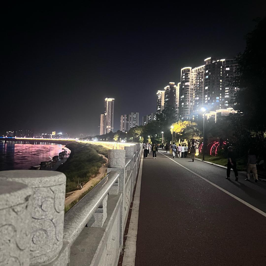 琪琪@