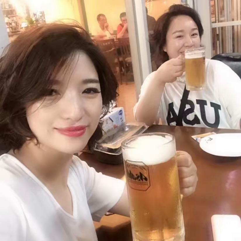 T井姐妹私服娟娟
