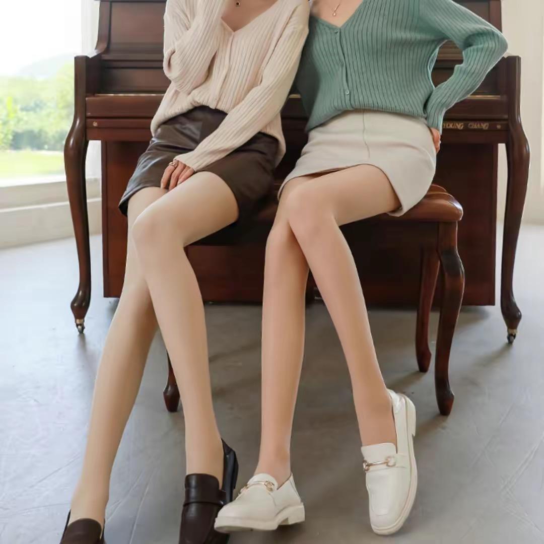 万丽皇轻奢女装旗舰店裤袜