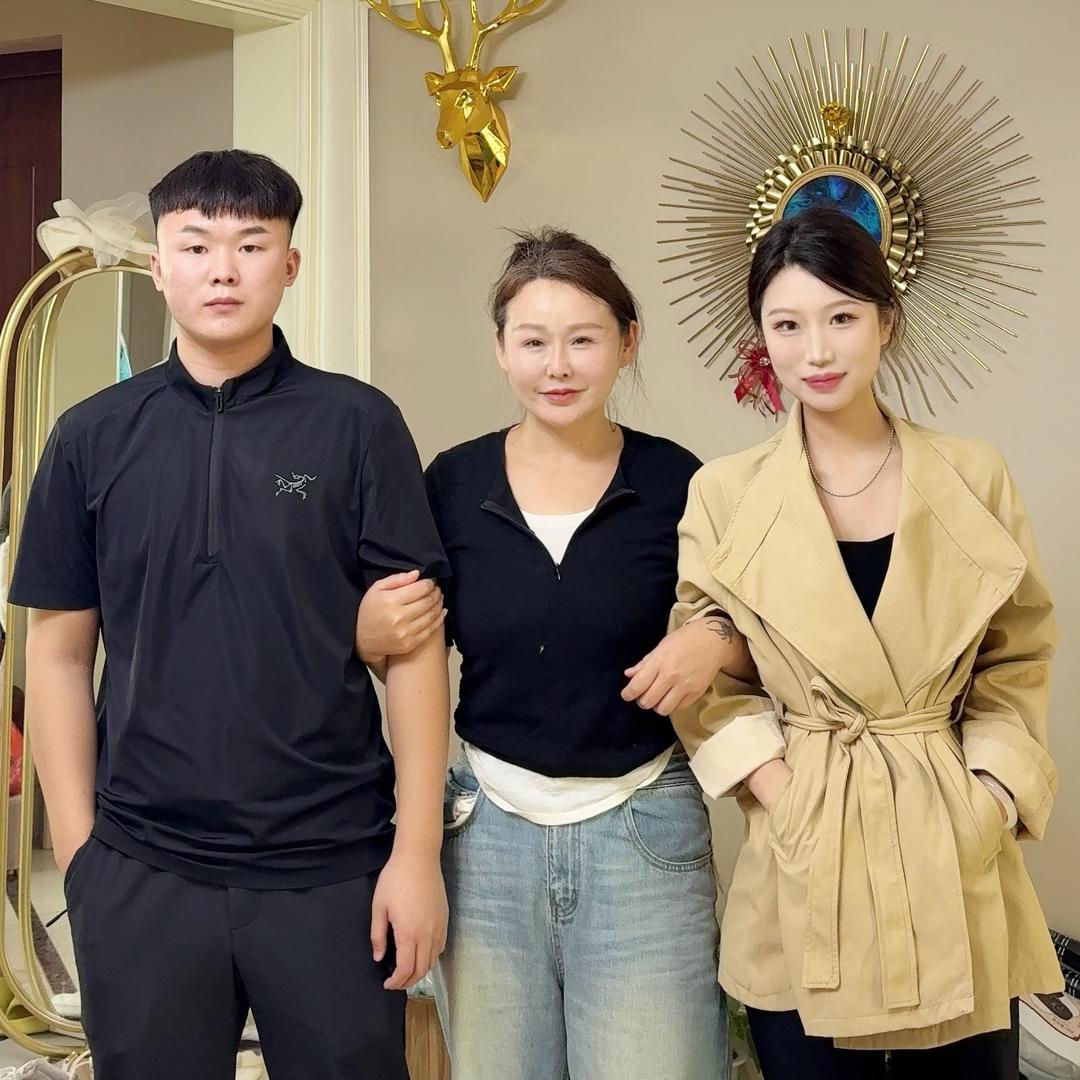 后妈的亲儿子儿媳
