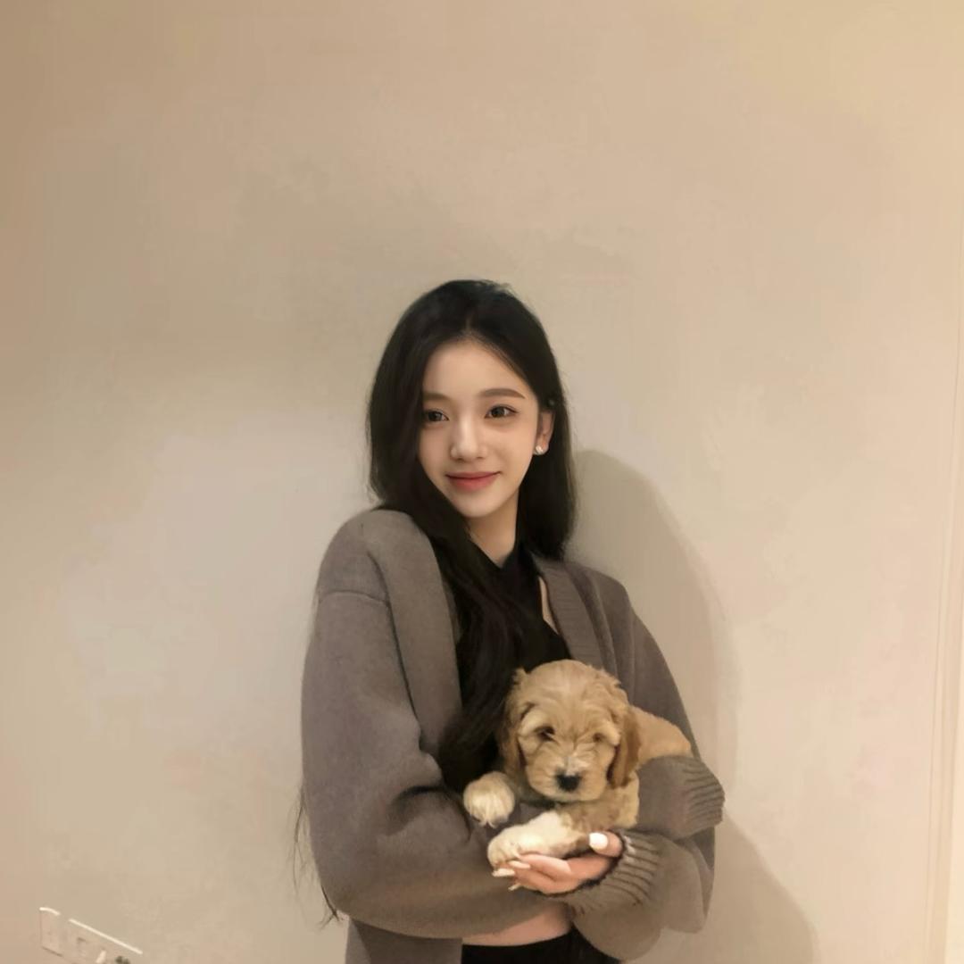 依依的朋友圈🫧