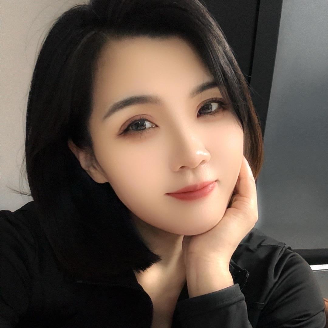 芳芳吖
