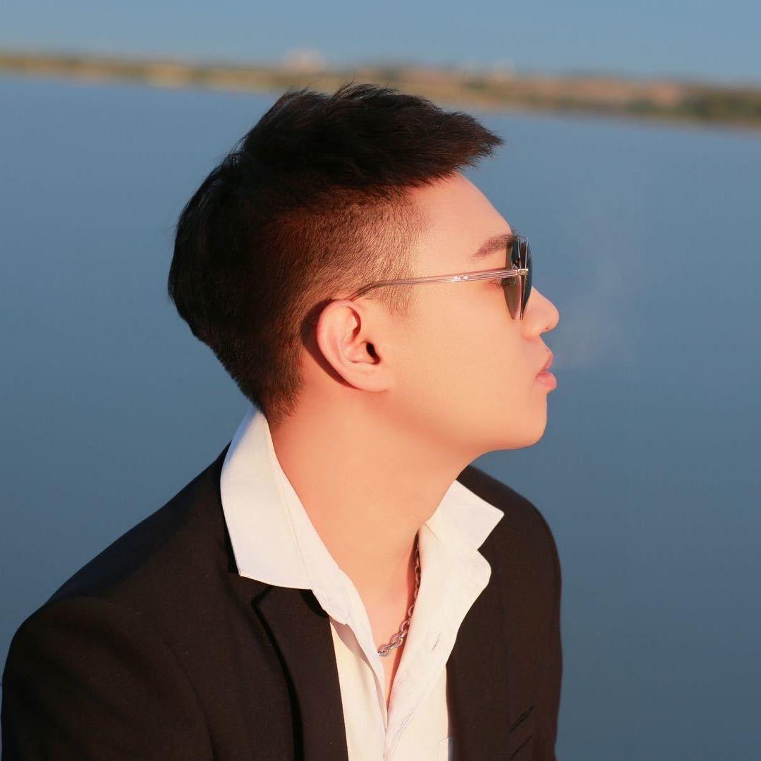 李先生