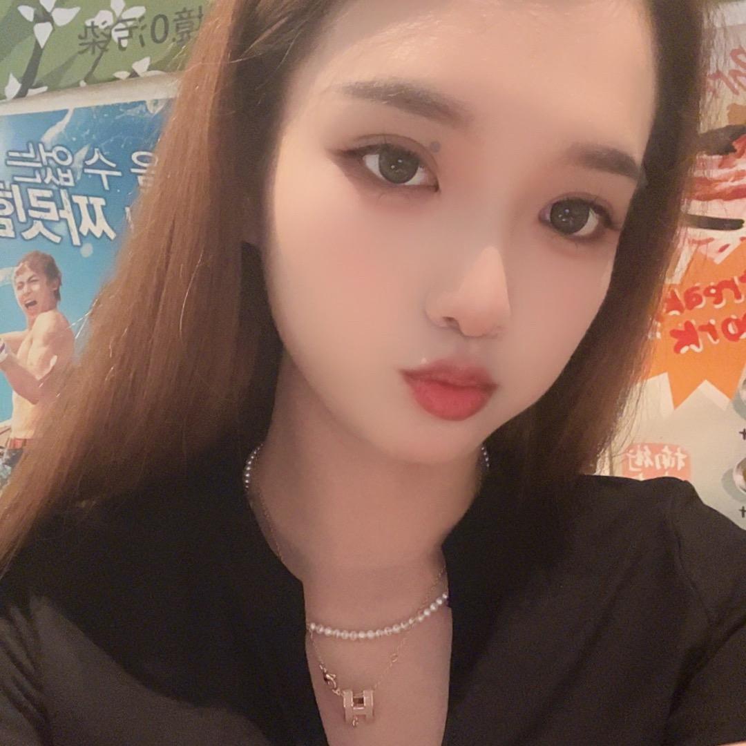 𝐻𝑜𝑛𝑒𝑦 🌼