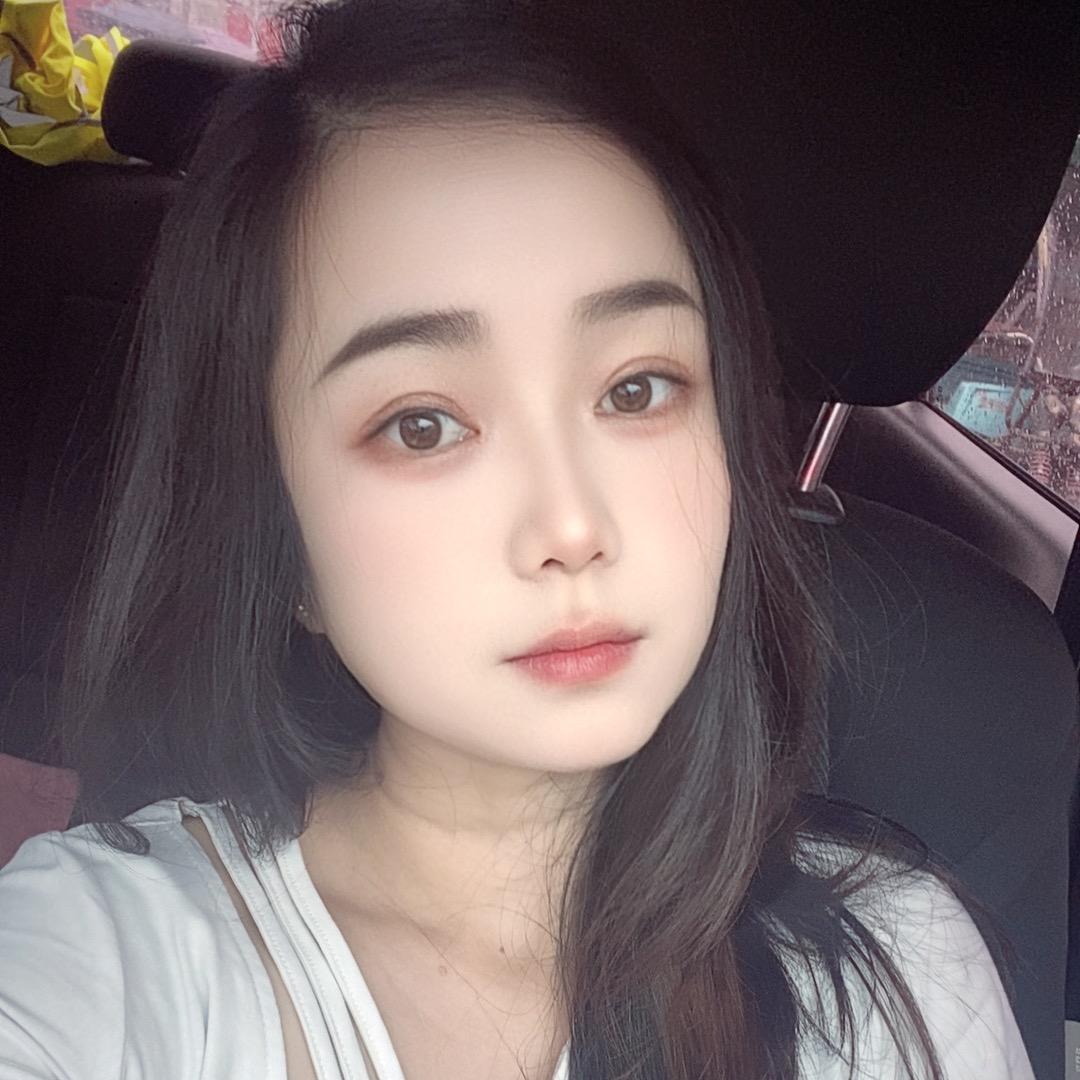 Ly💫