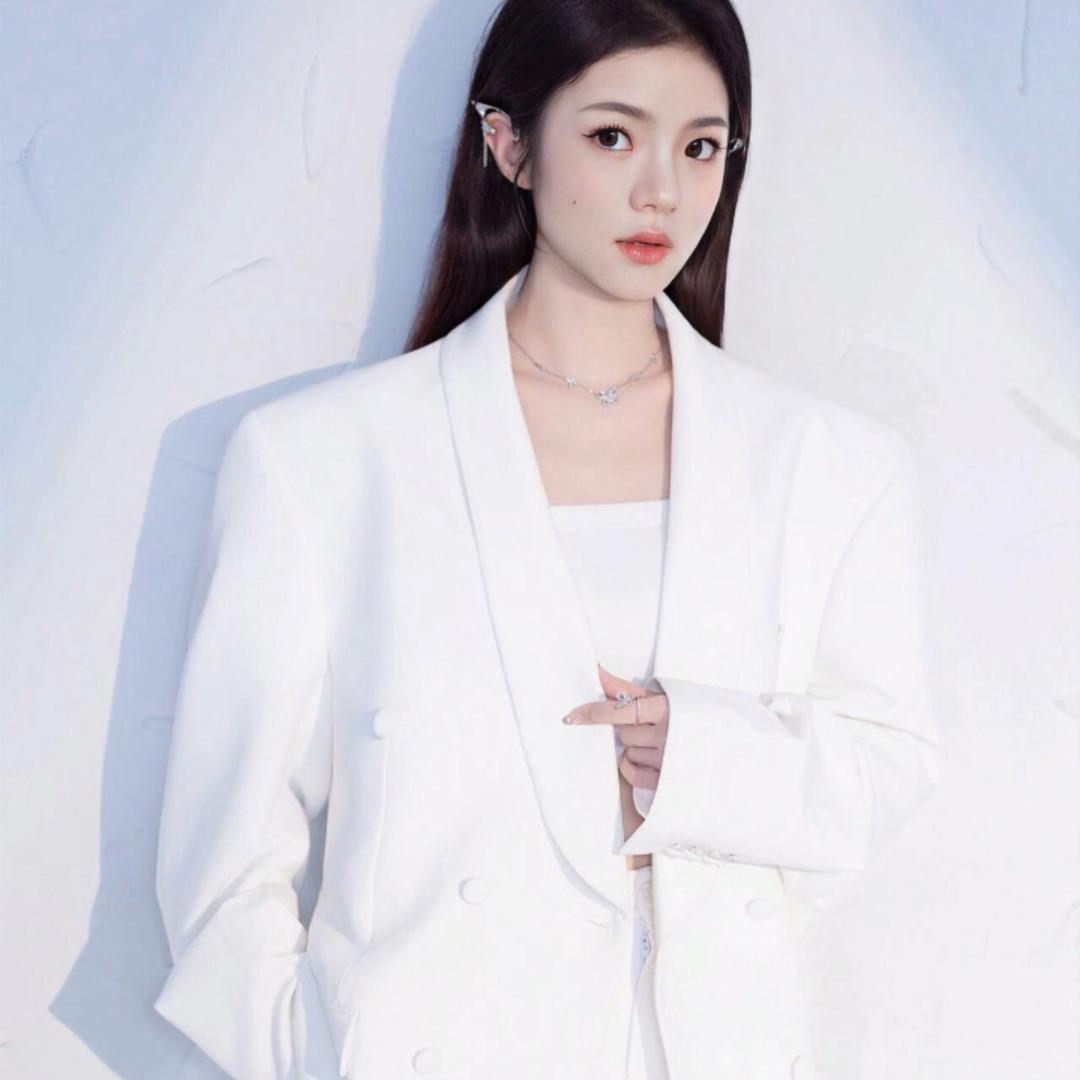 蕊蕊 师傅（大少 二少）