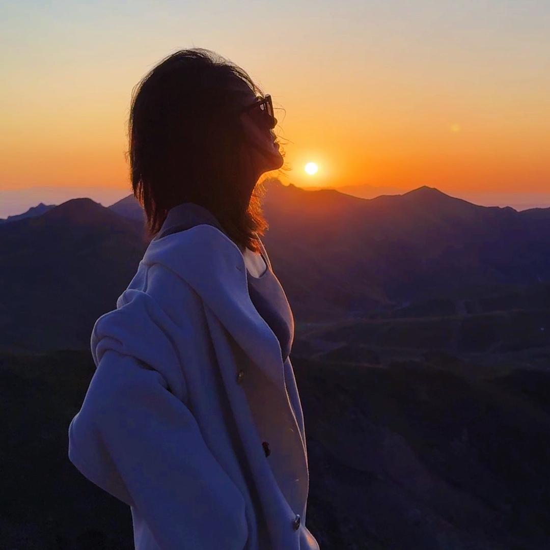你抱月亮嘛