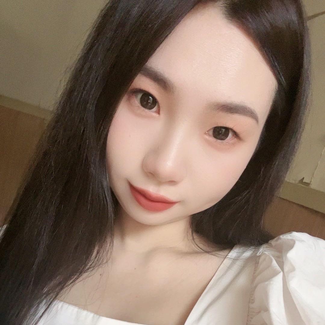 田田甜甜田田
