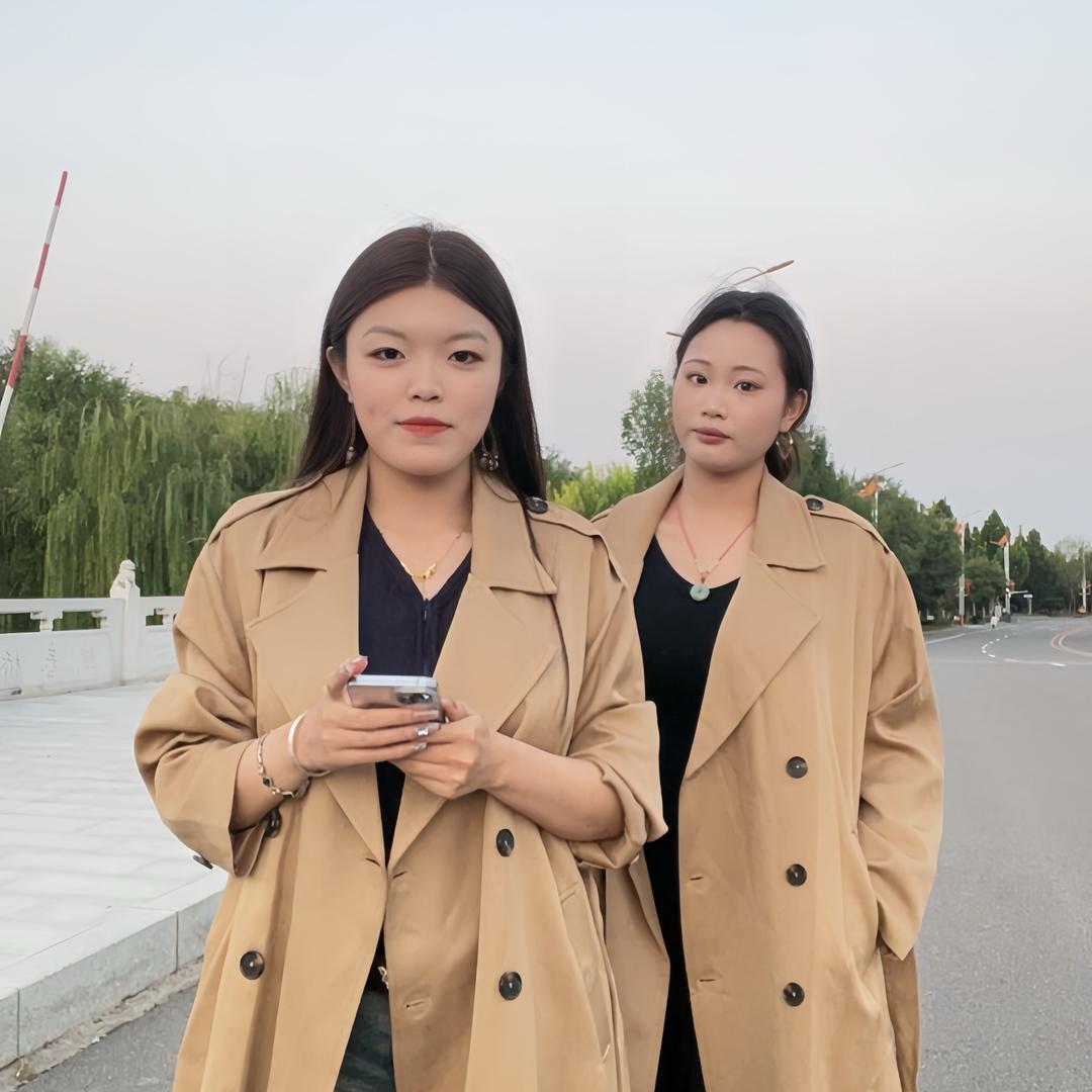 大晴和大萌的日常生活