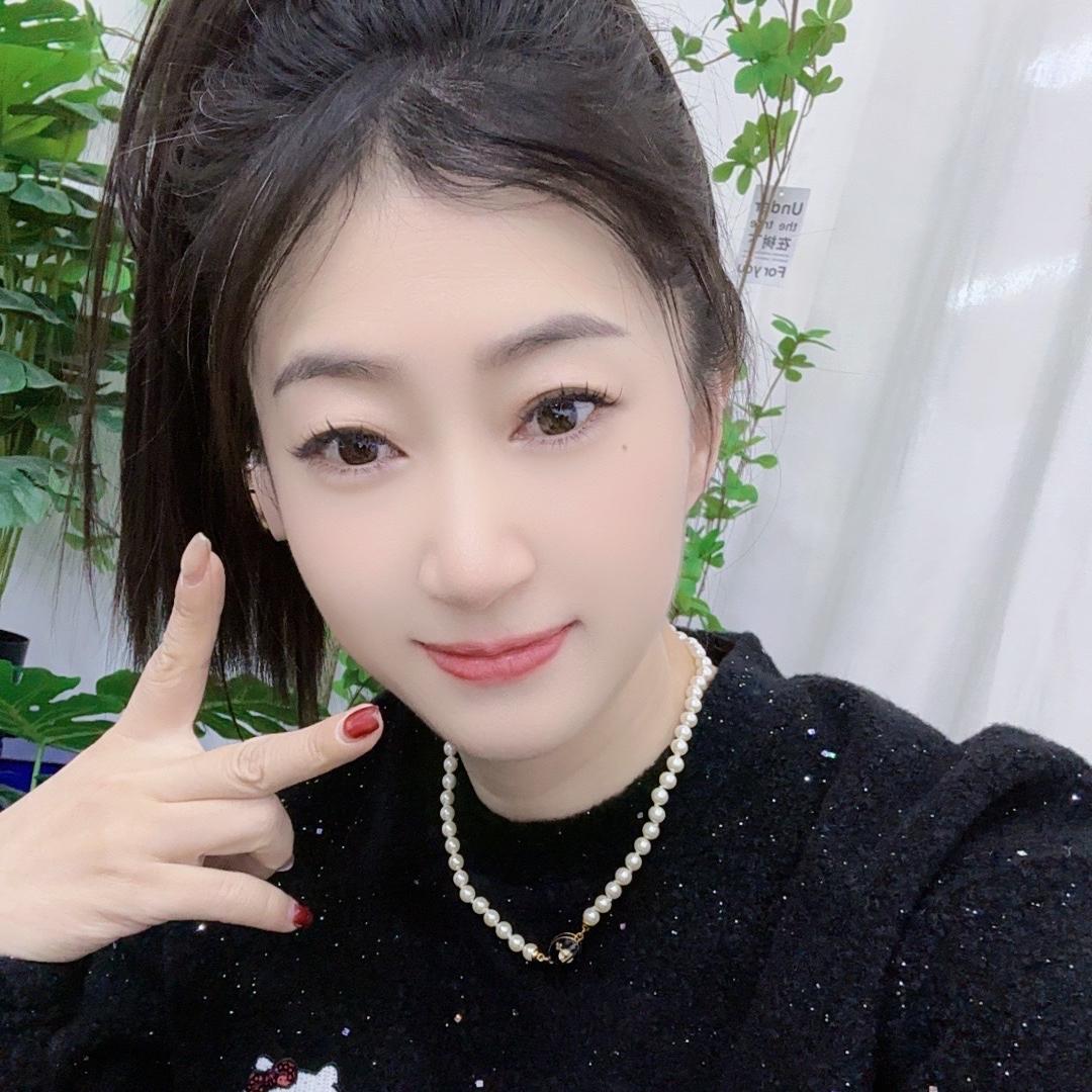 楊楊定制女装