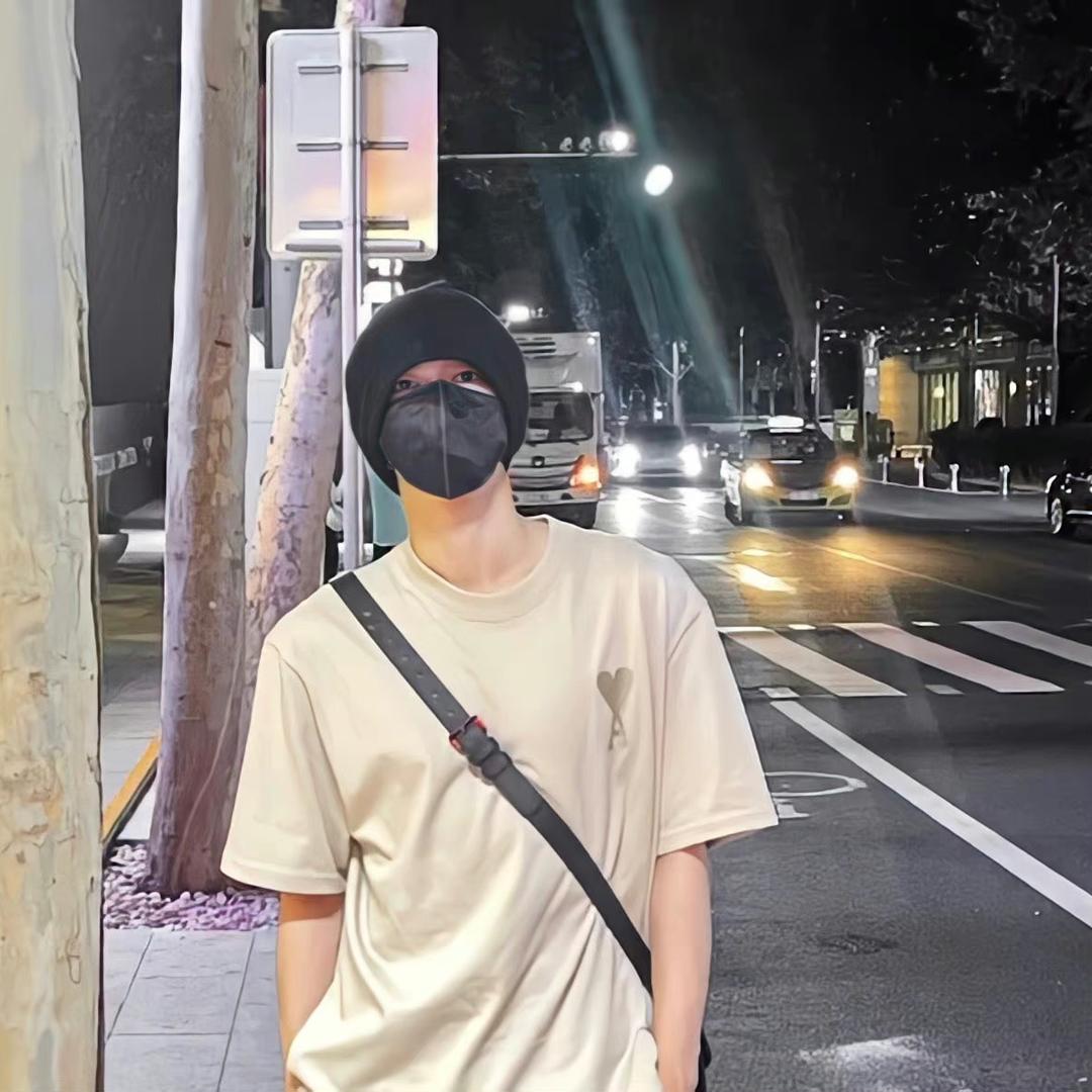 zl嘻嘻头像