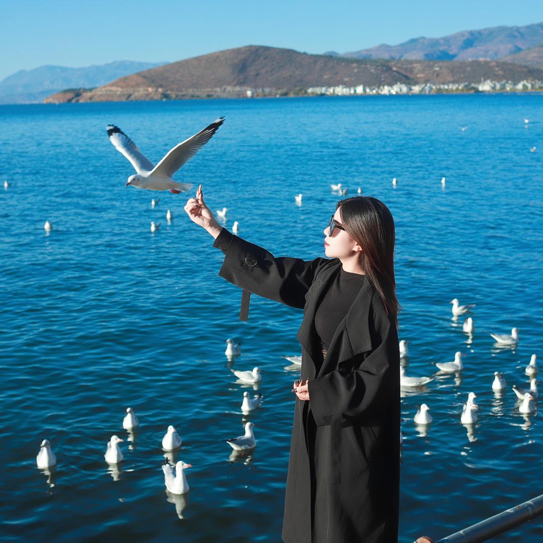 卖粉底液的毕姐姐