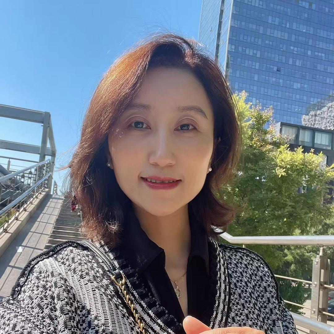 爱搞身材的李老师