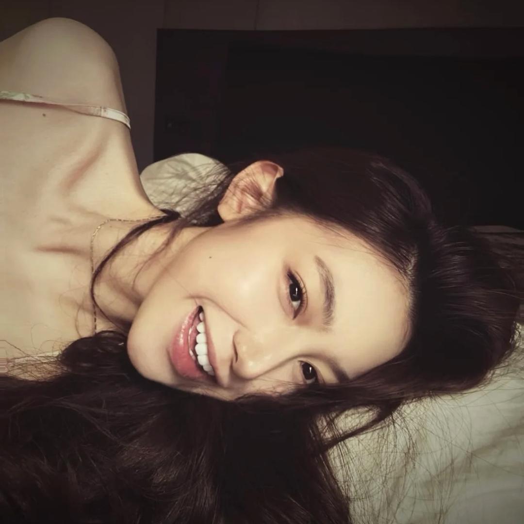 只有久违的艳阳天.