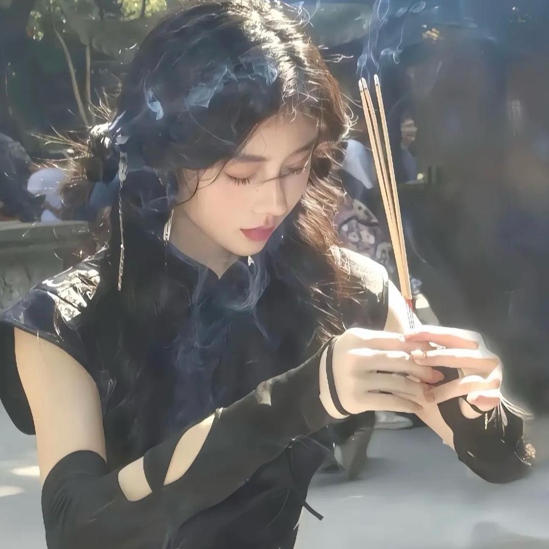 金闪闪⚡️