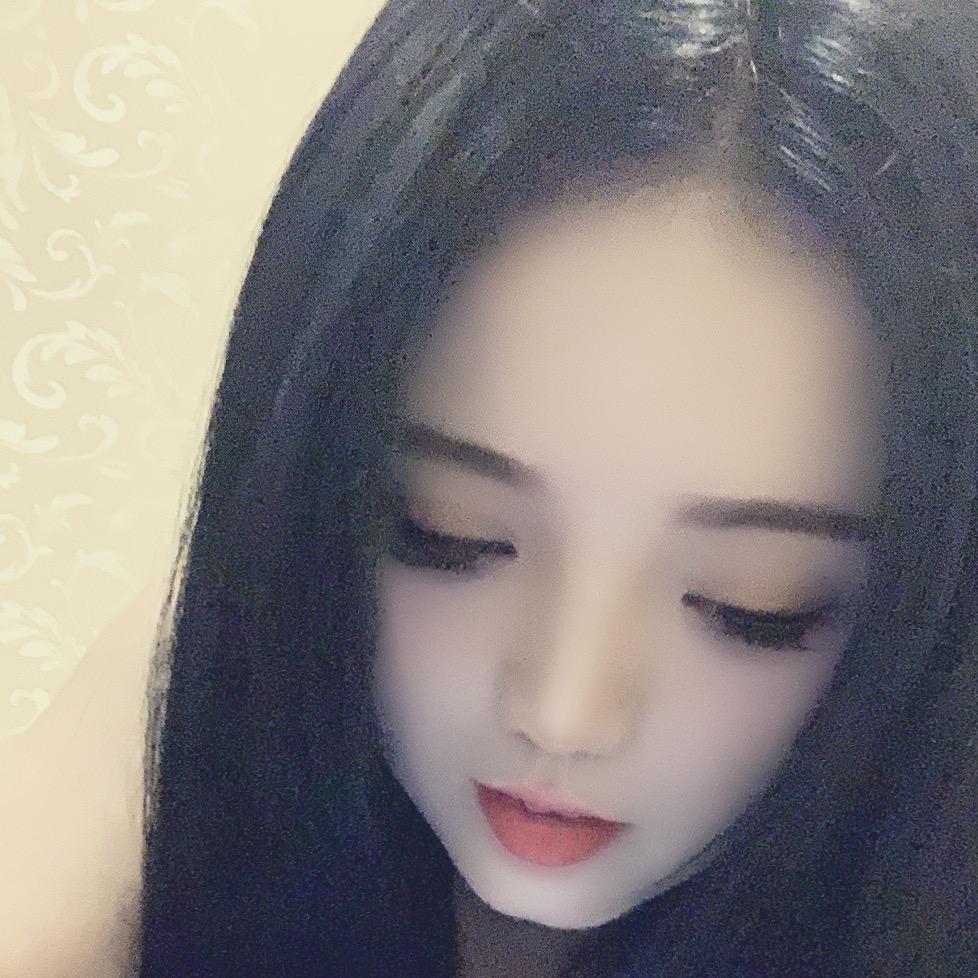 小依