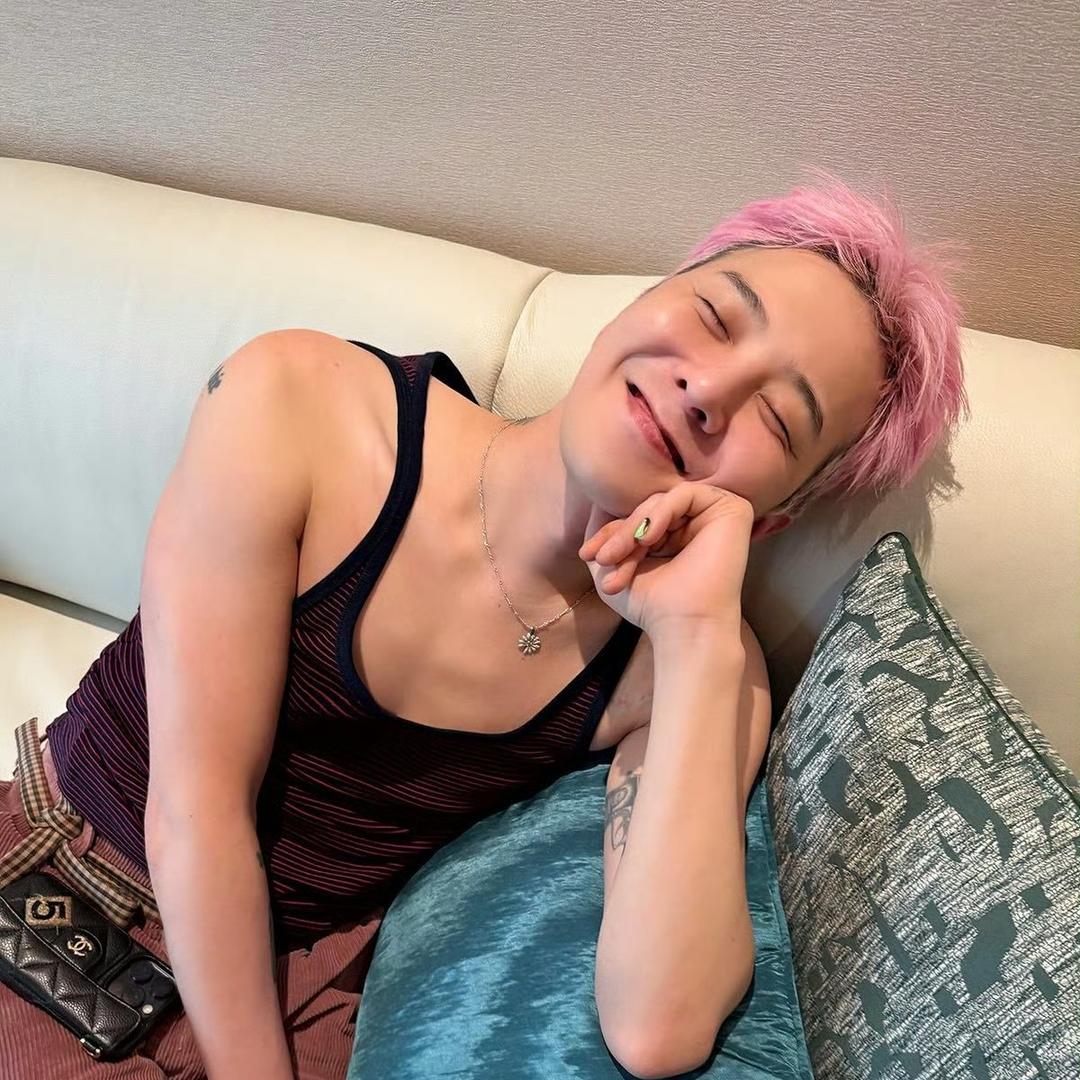 香蕉你个不拿拿.