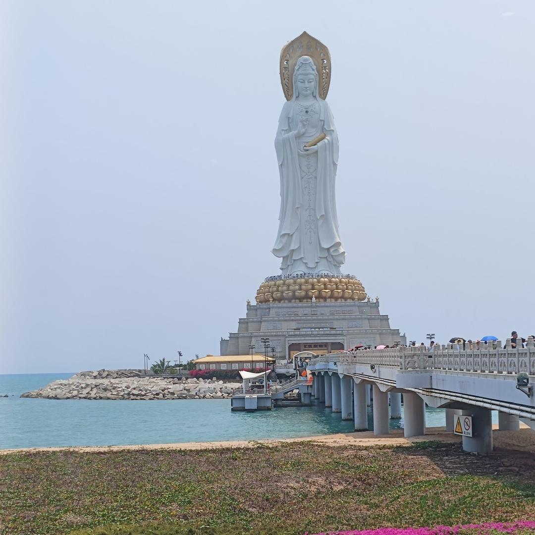 不傲怎称霸