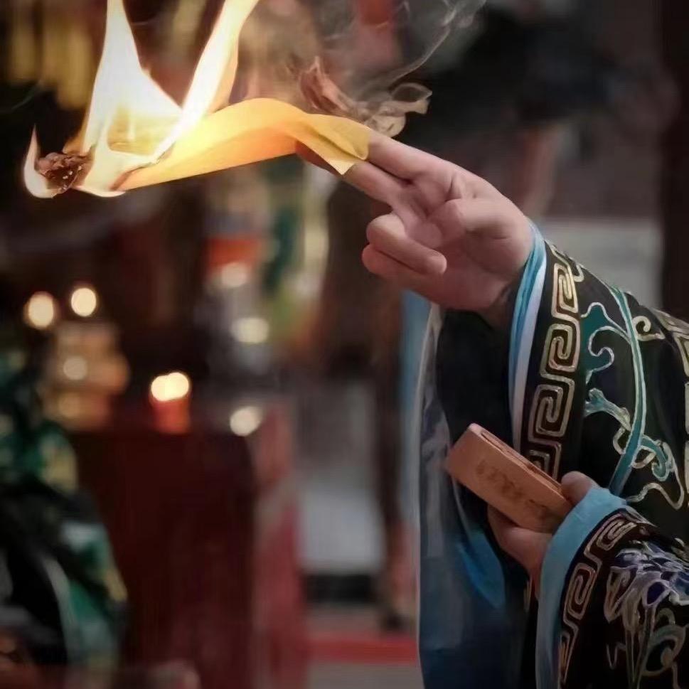 龙虎居士