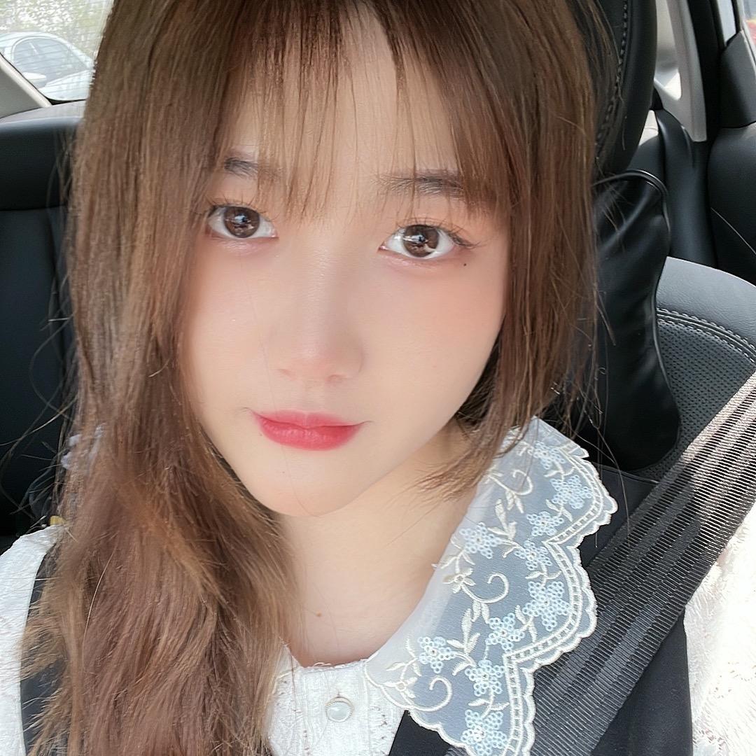 .月月