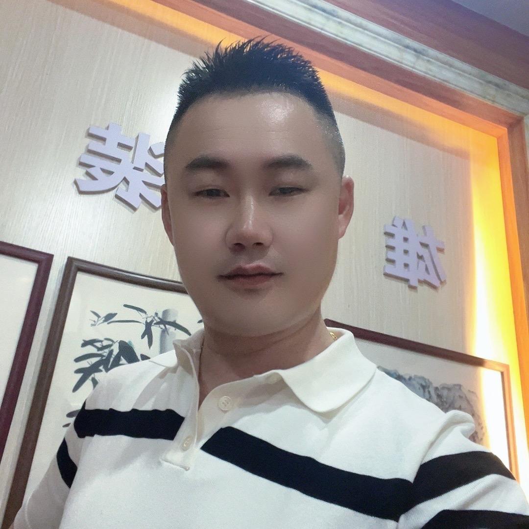 雄大门窗，室内外装修