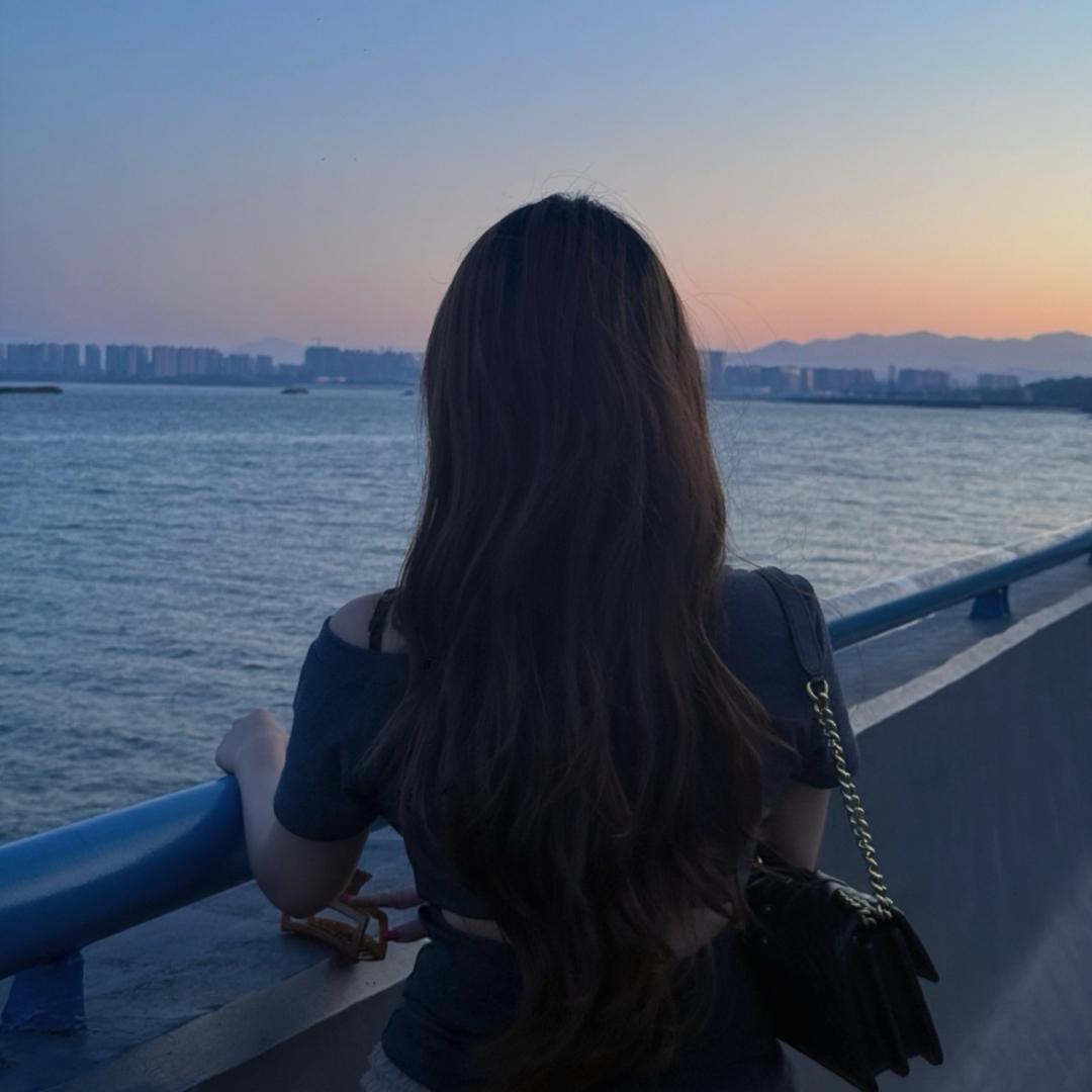 TT阿.