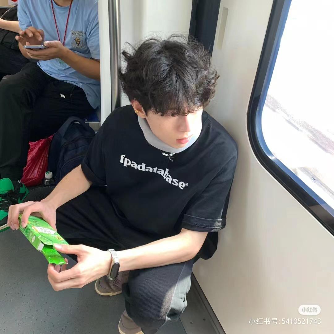 阳🐑