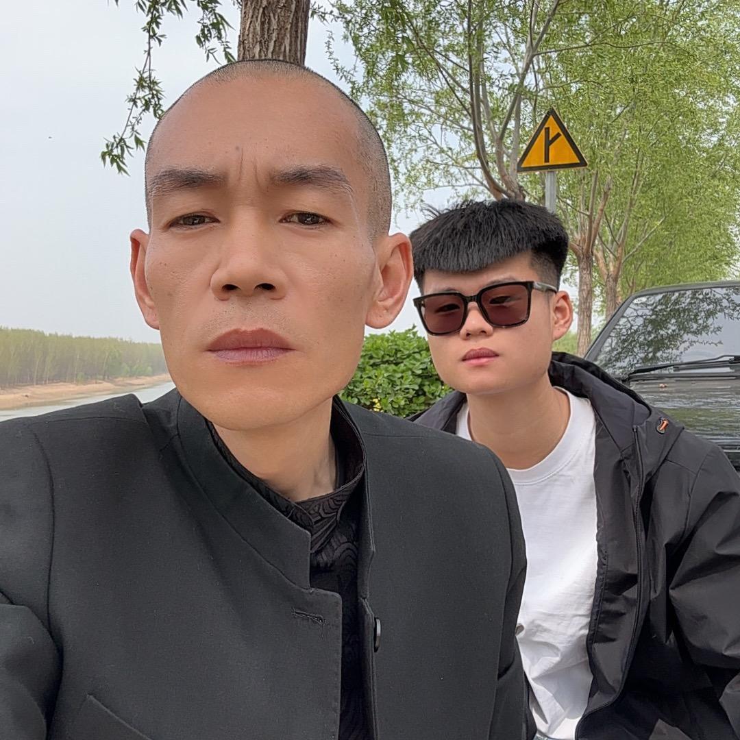 张老三🔥02