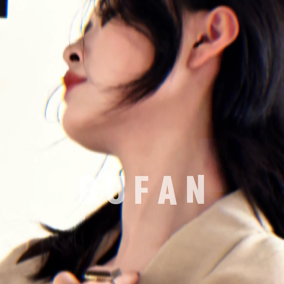 希XI