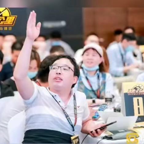 南阳修车春哥