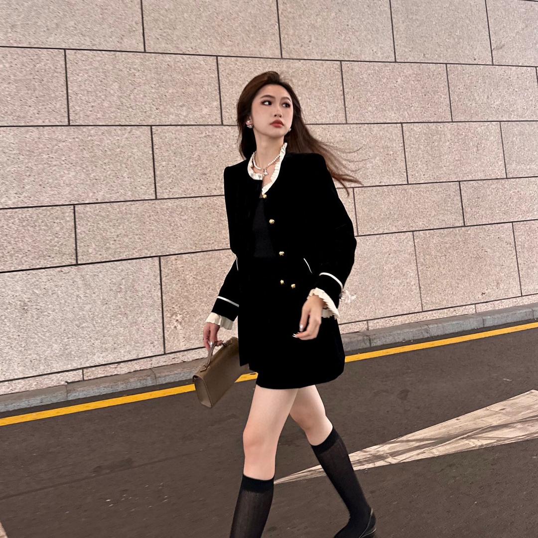 贼贼
