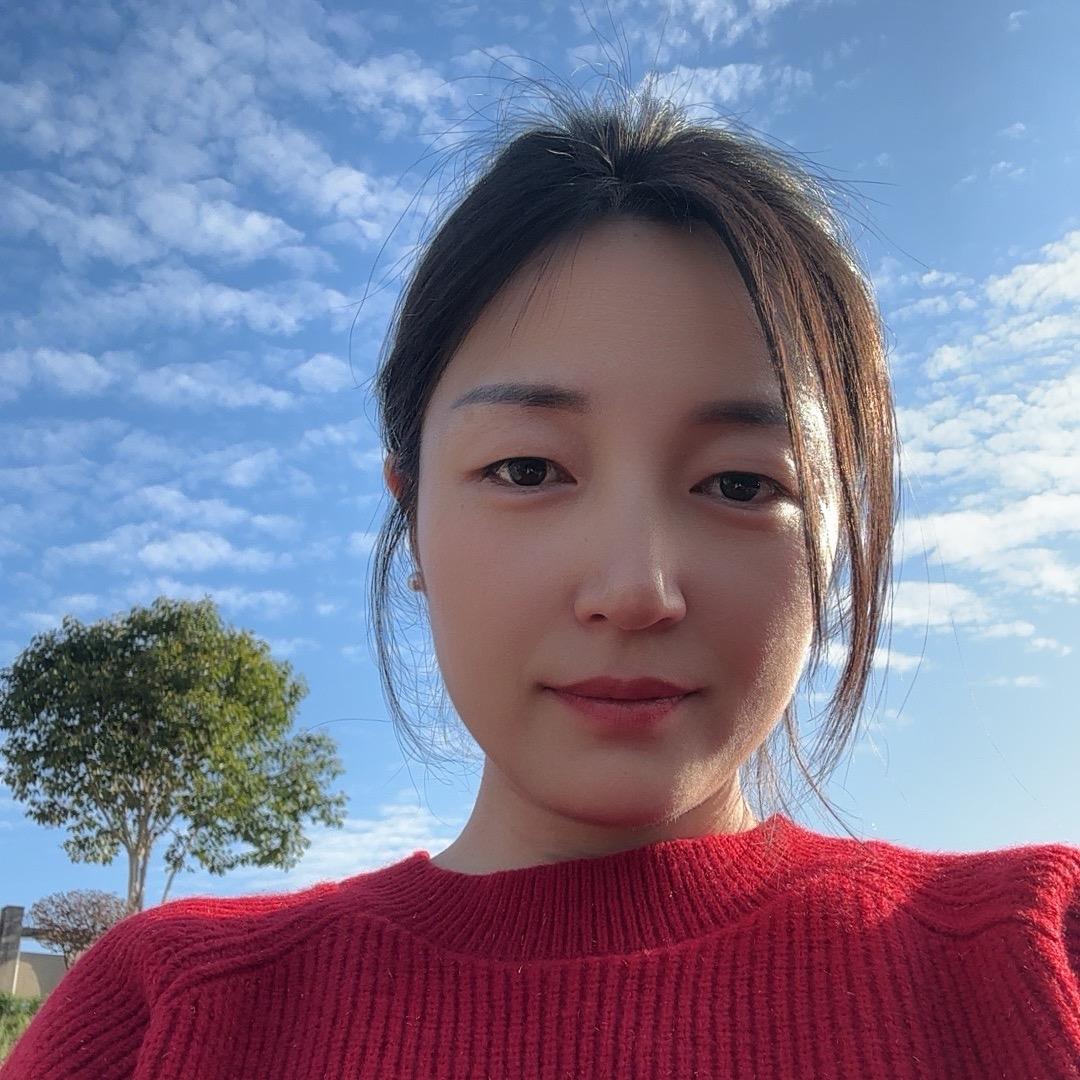 卖房子的陈雯雯