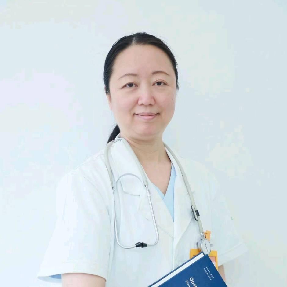 儿科医生李翠玲