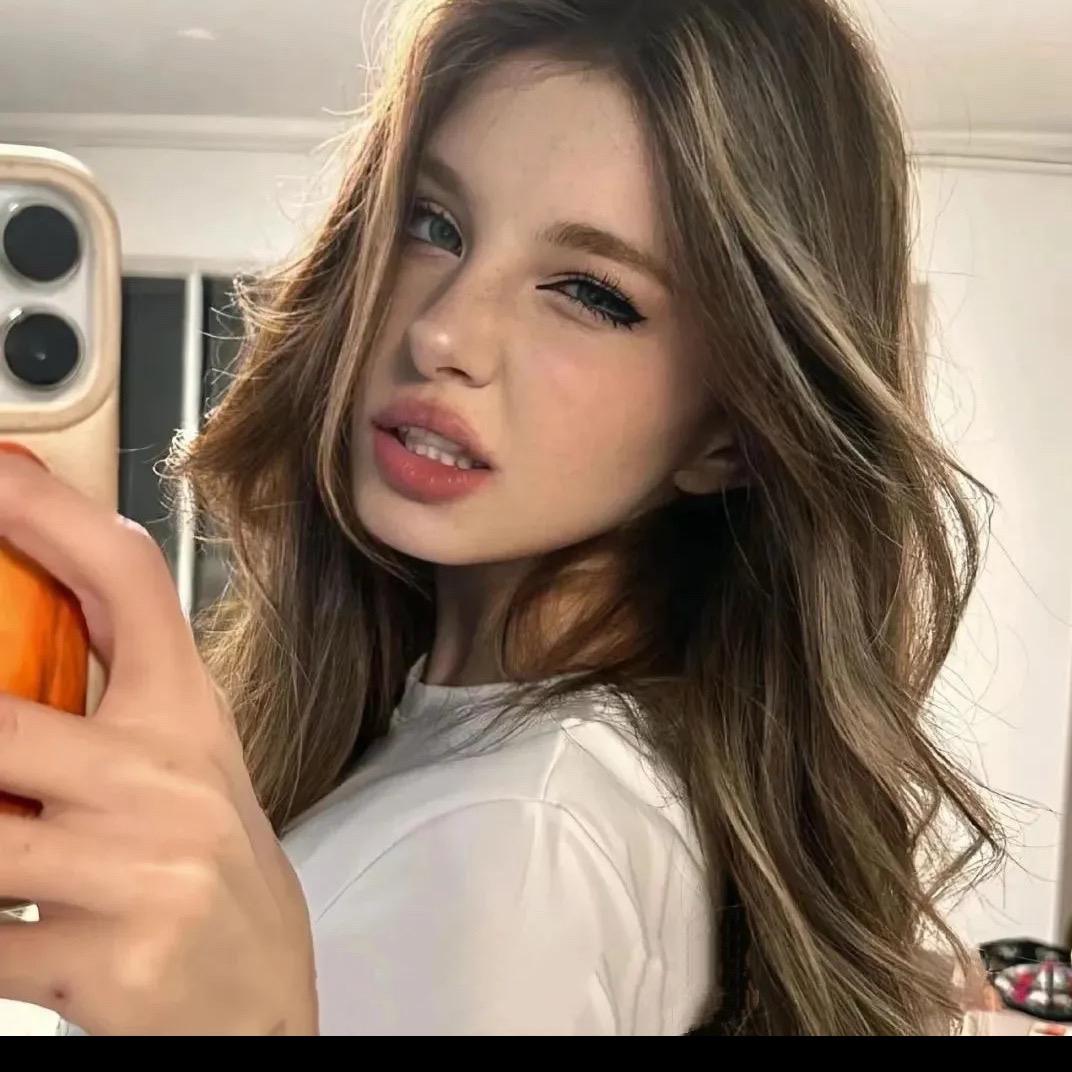 @佳佳