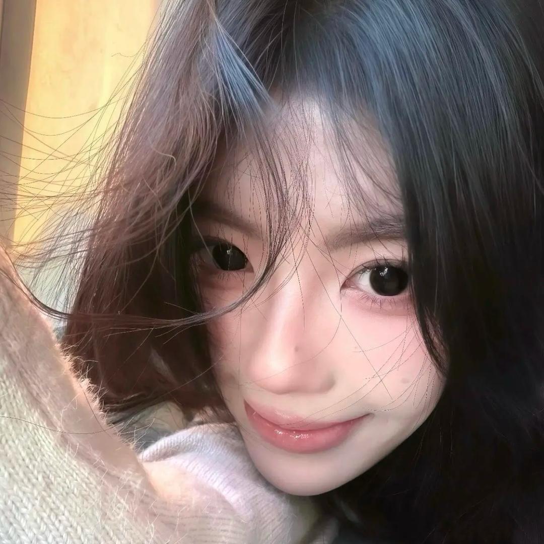 Y•
