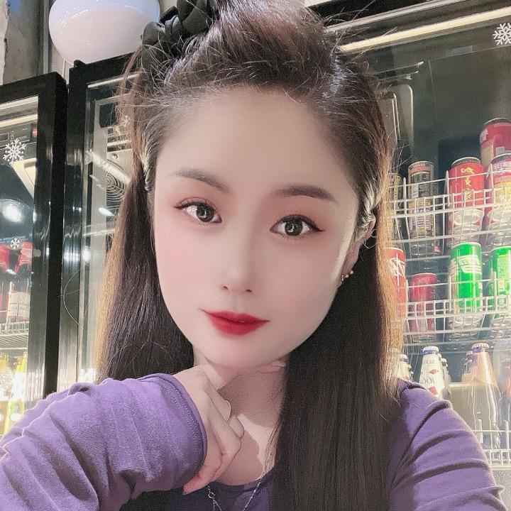 莹姐不火但很稳妥