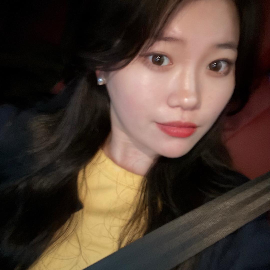 敏姐看皮肤（发素颜图一对一）
