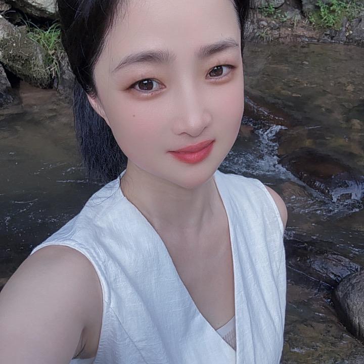 简🥂爱