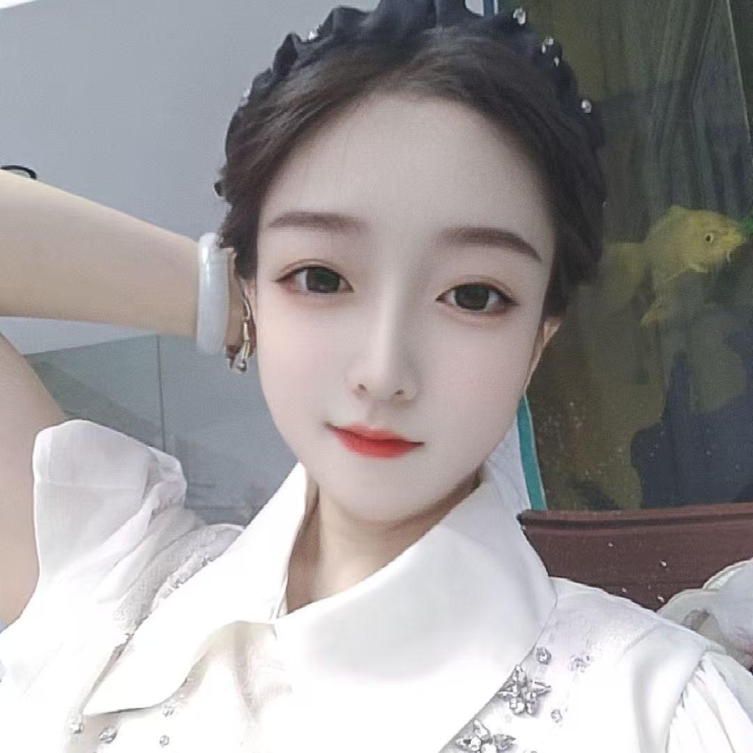 鑫欣轻奢实体服装店