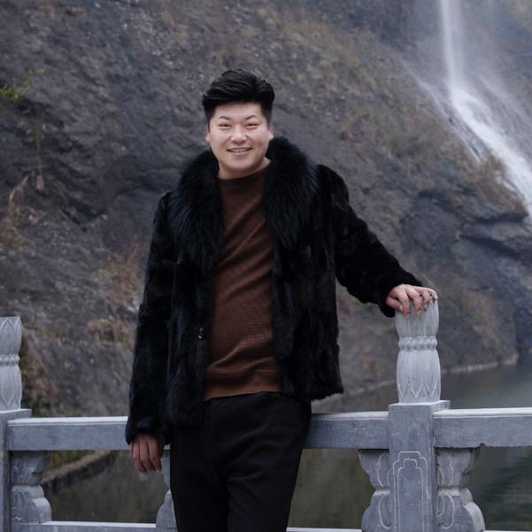 我叫游三