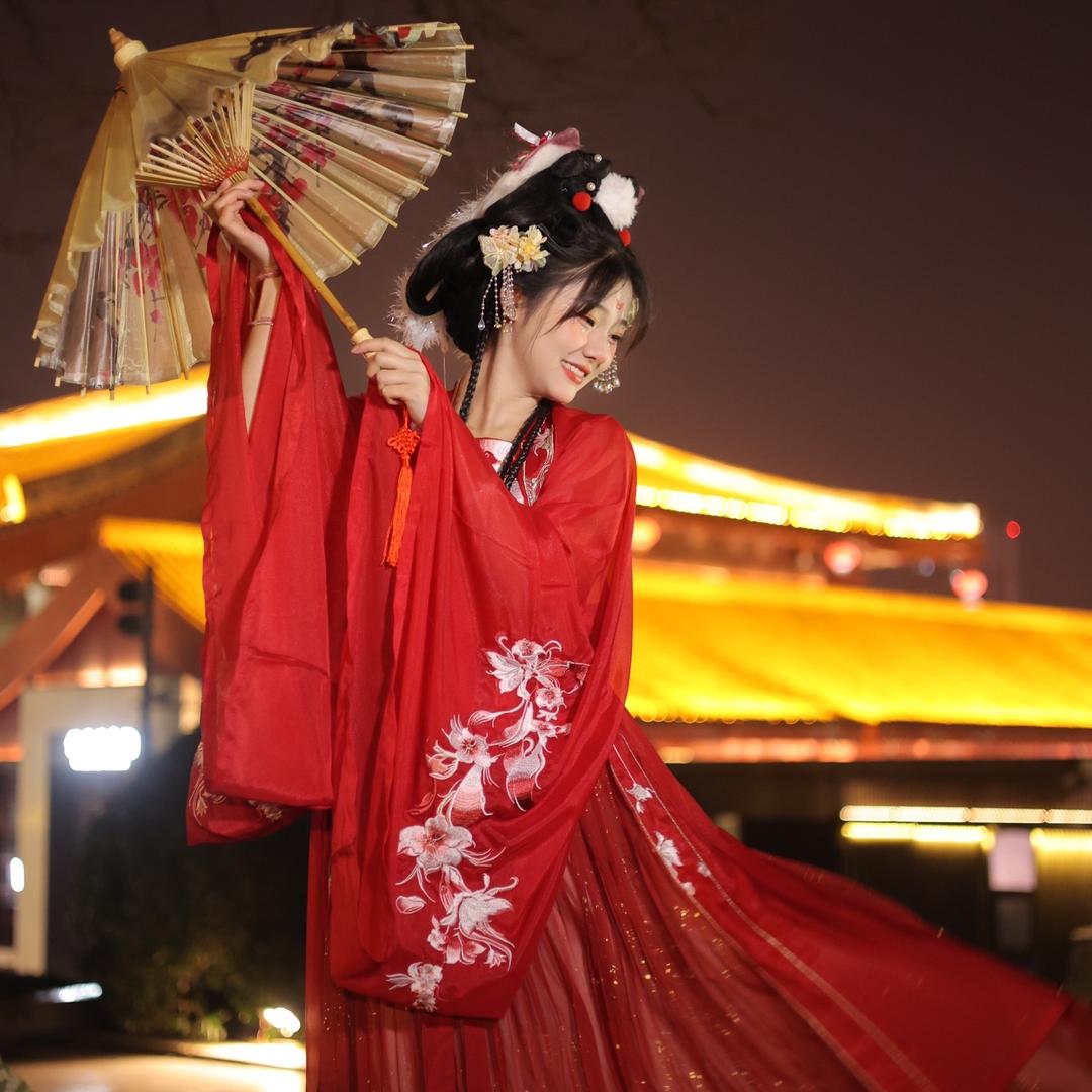 A悠悦图图呀～